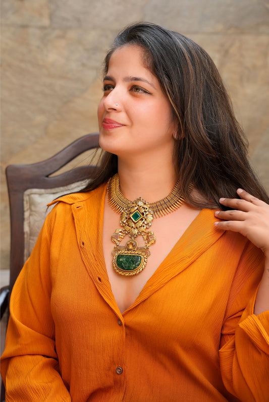 Carved Jade Mulla Mottu Elephant Collar Necklace