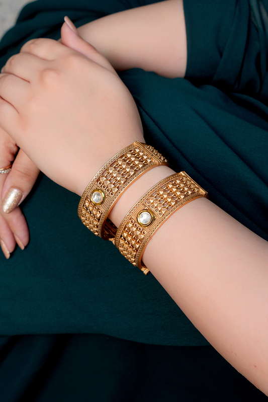 Engraved Geometric Jali with Polki Cuff Bangles