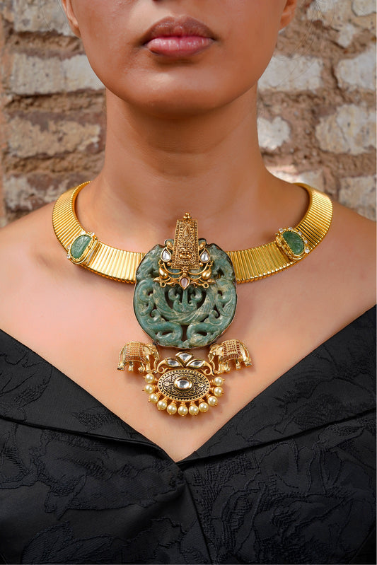Carved Jade Openwork Polki Collar Necklace